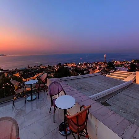 Hotell The Magnaura Palace