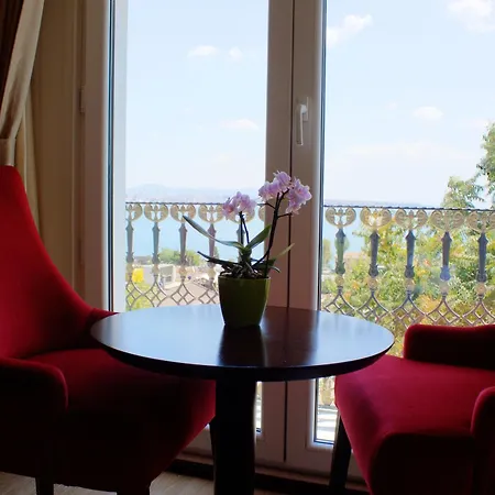Hotell The Magnaura Palace