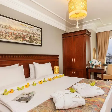 The Magnaura Palace Hotel Stambuł