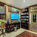 The Magnaura Palace Ξενοδοχείο 4*