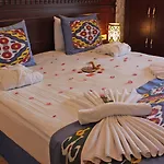 Ξενοδοχείο The Magnaura Palace 4*