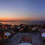 The Magnaura Palace Ξενοδοχείο 4*
